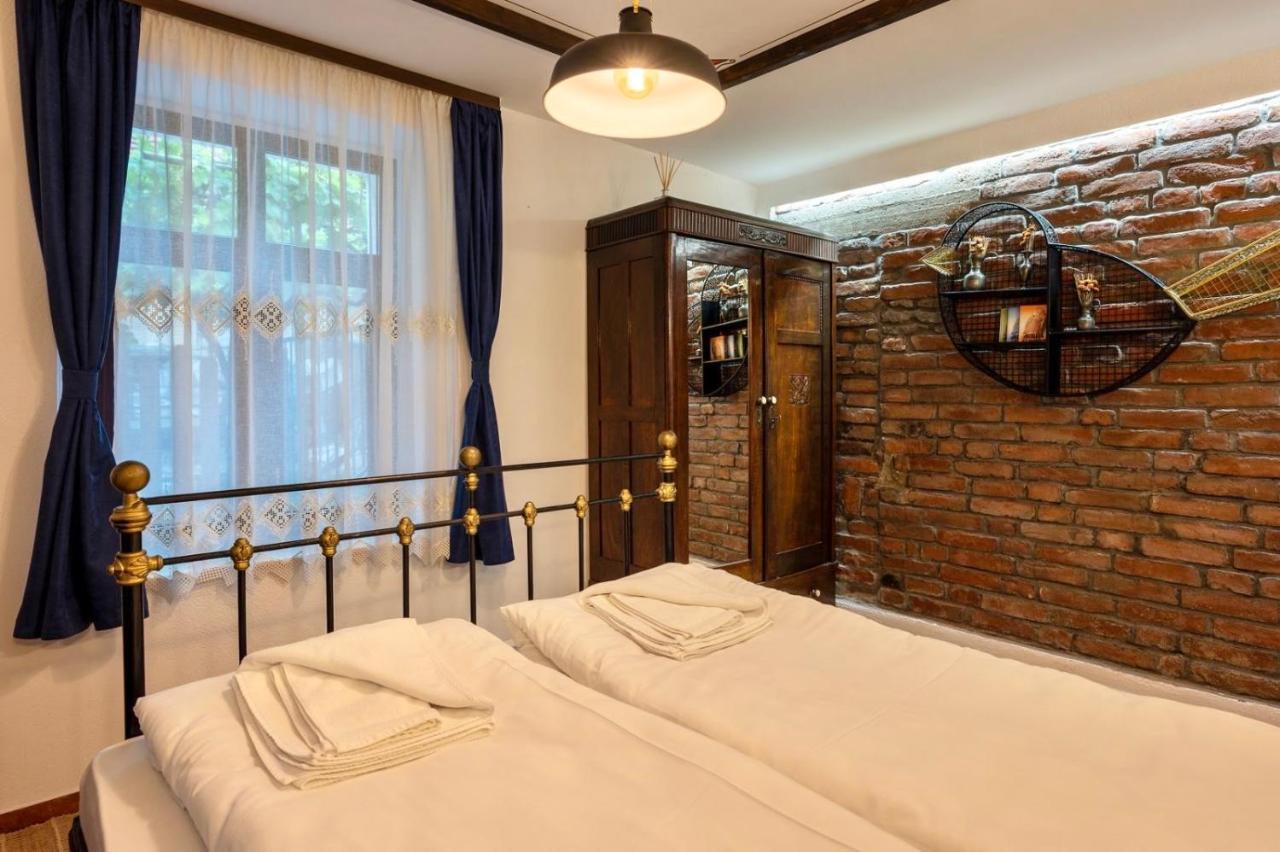 The House With The Bell/Къщата С Камбанката Veliko Tarnovo Exterior photo